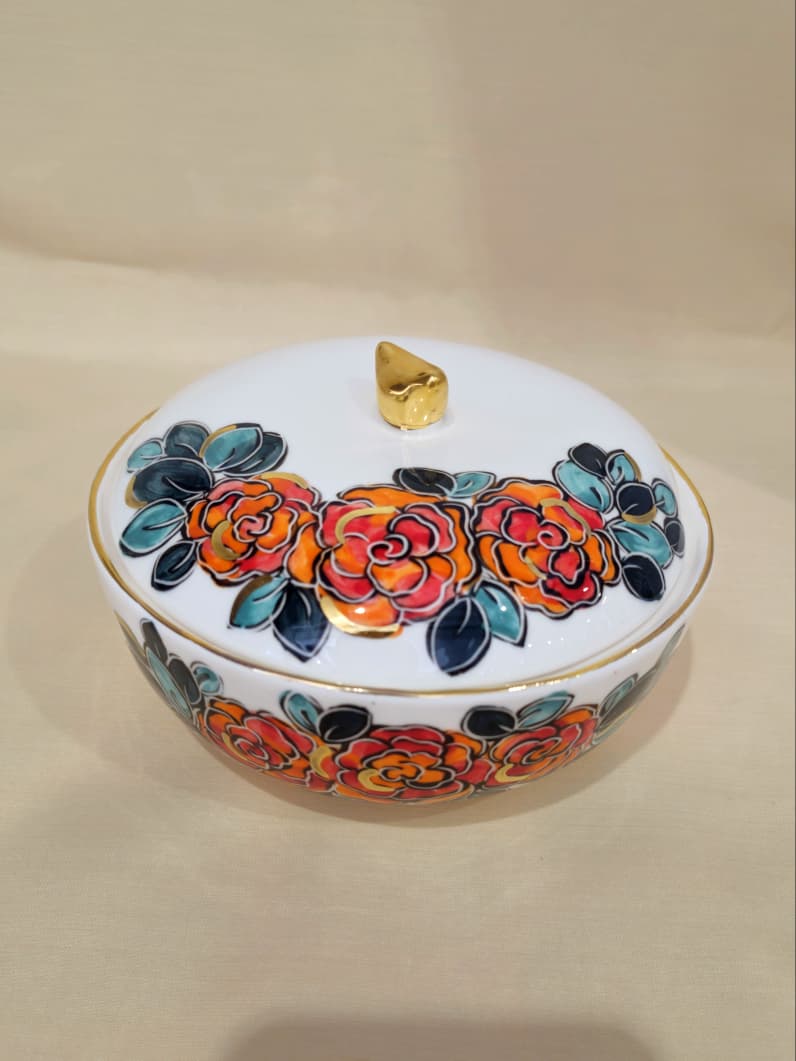 گنبدی طرح گل فرنگ